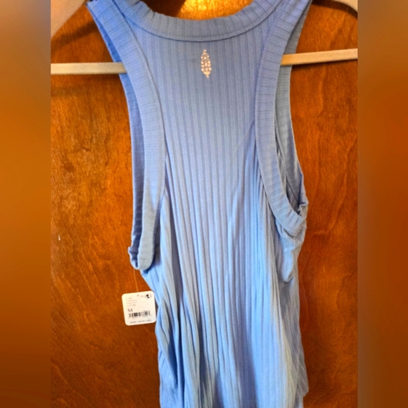 Free people movement tank - Picture 5 of 7